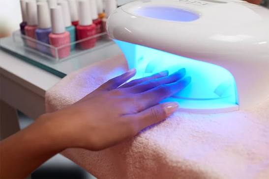 Best Manicure LED Lamps: Quick Cures for Salon-Quality Nails at Home